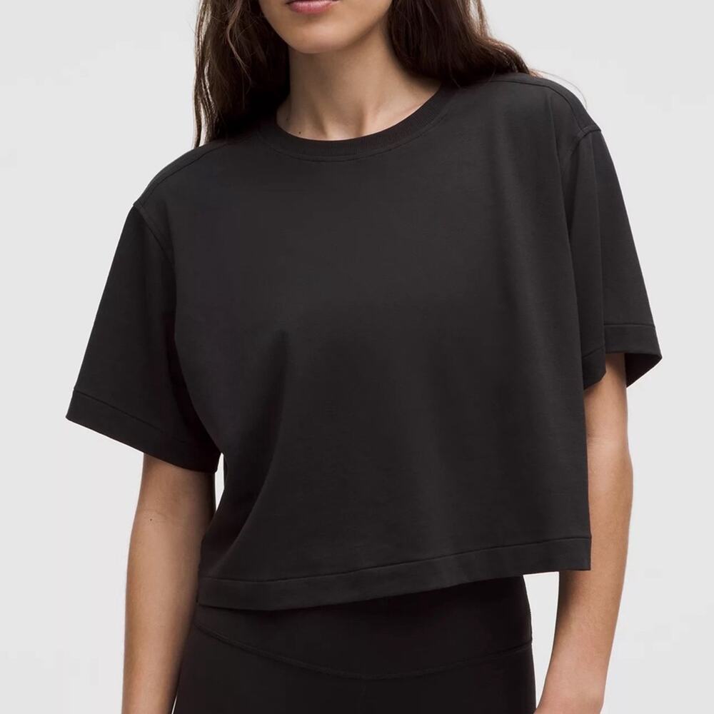 Lululemon ‘All Yours’ Organic Cotton Black Oversized Cropped Boxy T-Shirt (0963)